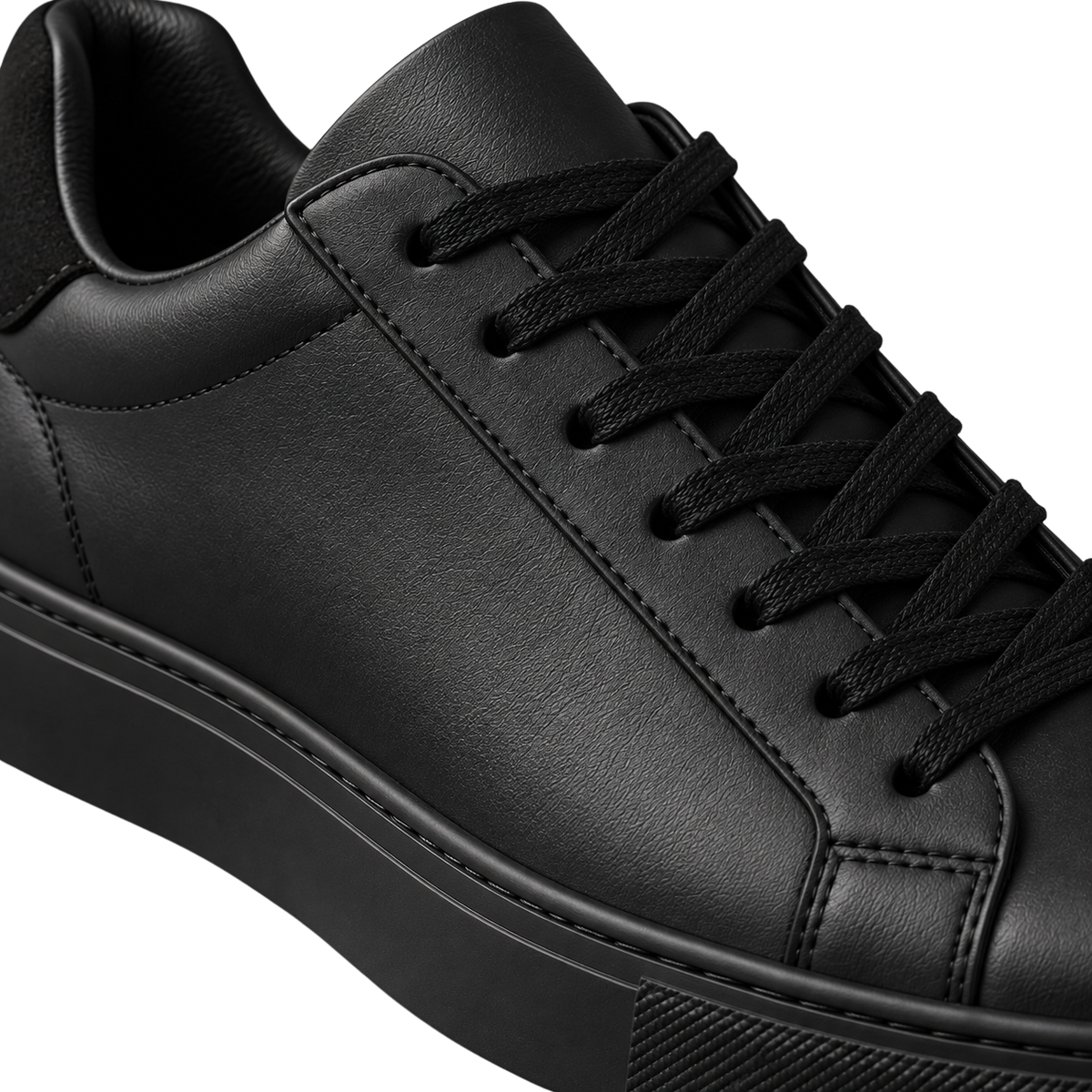 Premium Leather Low-Top Trainers – Black | Kolldruns